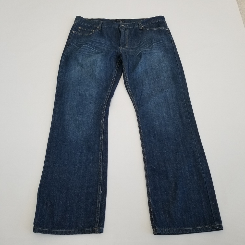 Alfani Bootcut Jeans Tag 38x32 Actual 37x31